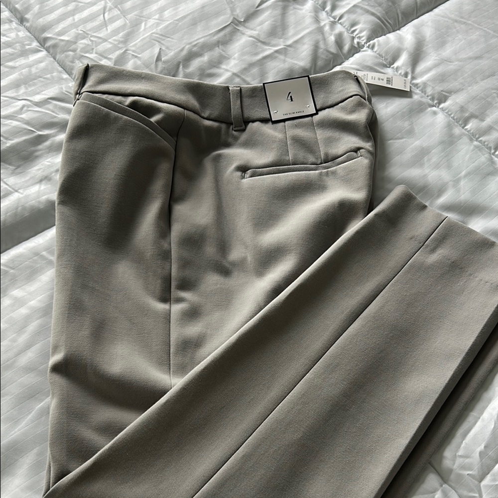 White House Black Market Gray Cropped Pants